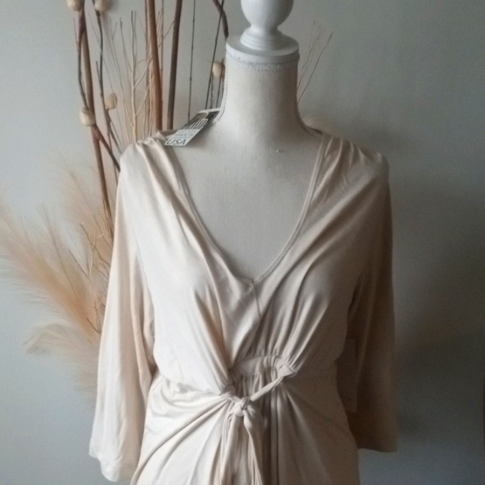 Karen Kane Blouse size 1X color